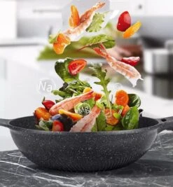 Cheffinger Wokpan Met Deksel - 32cm - Zwart - Pan - Keukenaccessoires -Keukenartikelen Series Winkel 1111x1200