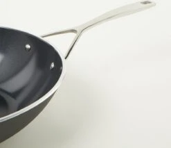 Demeyere Alu Pro Ceraforce Wok - 30 Cm 7 Demeyere Alu Pro Ceraforce Wok - 30 Cm -Keukenartikelen Series Winkel 1200x1036 2