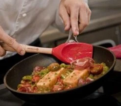 Le Creuset Koekenpan Les Forgées TNS - ø 24 Cm - Standaard Anti-aanbaklaag -Keukenartikelen Series Winkel 1200x1053