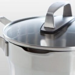 BK Premium+ Pannenset - 9-delig - Veilig Afgietsysteem - Inductie 27 BK Premium+ Pannenset - 9-delig - Veilig Afgietsysteem - Inductie -Keukenartikelen Series Winkel 1200x1200 401