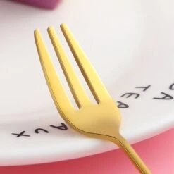 Gebaksvorkjes Donut Set Van 4 Taartvorkjes - Goud 10 Gebaksvorkjes Donut Set Van 4 Taartvorkjes - Goud -Keukenartikelen Series Winkel 1200x1200 614