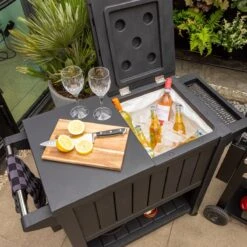 BluMill BBQ Tafel - Inclusief Koelvak 80 Liter - Op Wieltjes - Met Flessenopener - 102 X 46 X 86,5 Cm -Keukenartikelen Series Winkel 1200x1200 918
