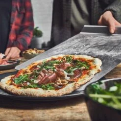 Burnhard Pizzasteen 38 X 30 X 1,5 Cm + Pizzaschep 31 Burnhard Pizzasteen 38 X 30 X 1,5 Cm + Pizzaschep -Keukenartikelen Series Winkel 1200x1200 975