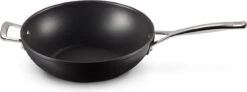 LE CREUSET - Les Forgees - Wokpan 30cm -Keukenartikelen Series Winkel 1200x445