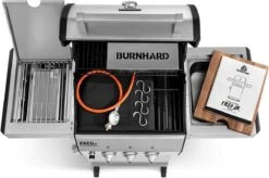 Burnhard Gas BBQ FRED JR. Deluxe - 2 Branders - Incl. Keramische Infraroodbrander & Afdekhoes - Deluxe -Keukenartikelen Series Winkel 1200x797 3