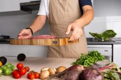 VDN Professionele Snijplank Acacia Hout Met Sapgeul En Handvatten – Hakblok 26x38x3.5 Cm -Keukenartikelen Series Winkel 1200x798 11