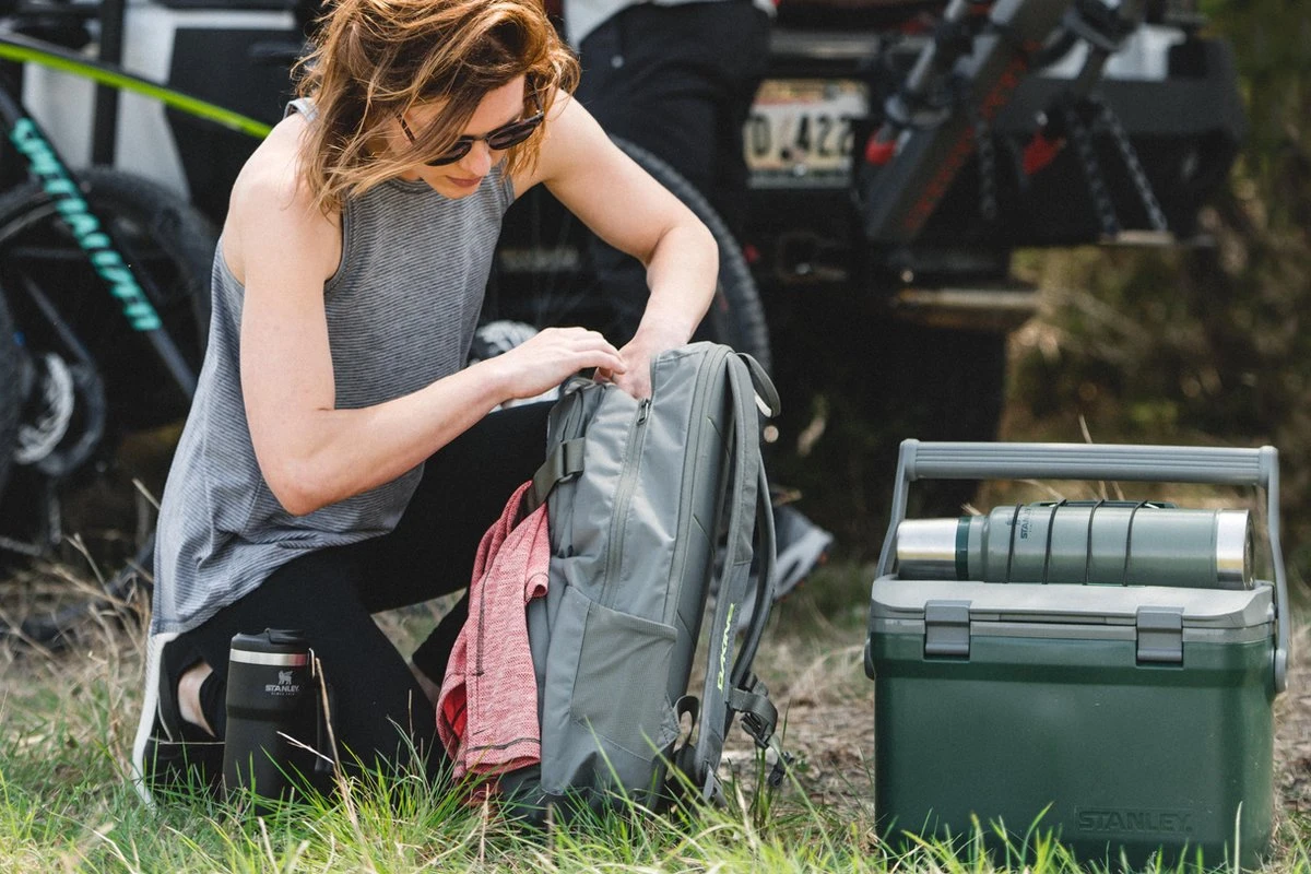 Stanley The Legendary Classic Bottle 1,40L - Thermosfles - Hammertone Green 5 Stanley The Legendary Classic Bottle 1,40L - Thermosfles - Hammertone Green - Afbeelding 4