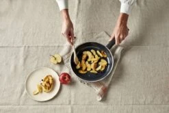 Demeyere Alu Cosi 3 Koekenpan - Ceraforce - 30 Cm - PTFE-vrij -Keukenartikelen Series Winkel 1200x800 40