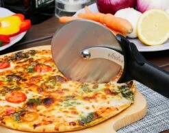 Bighorn Pizzaschep Voor BBQ En Oven-Inklapbare Handgreep -Pizzasnijder- Edelstaal -geschikt Als Broodschep En Ovenschep - SRPT01 -Keukenartikelen Series Winkel 1200x944 4