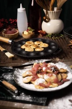 Blackwell Poffertjespan - Met Houten Steel - Gietijzer - ø 24 Cm -Keukenartikelen Series Winkel 799x1200 8