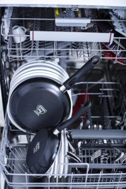 GreenChef Diamond Inductie Hapjespan - Ø28 Cm - Keramisch - PFAS-vrij 9 GreenChef Diamond Inductie Hapjespan - Ø28 Cm - Keramisch - PFAS-vrij -Keukenartikelen Series Winkel 800x1200 2