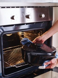 Brabantia The Dutch Braadpan - Matt Black - 28 Cm - Gietijzer -Keukenartikelen Series Winkel 899x1200 6