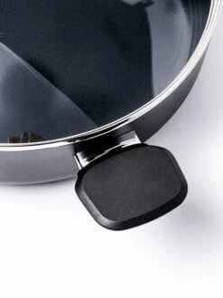 GreenPan Memphis Hapjespan 28cm - Zwart - Inductie - PFAS-vrij -Keukenartikelen Series Winkel 900x1200 1