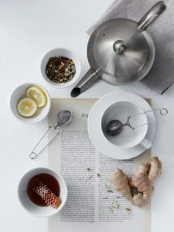 Vaja Valerie - Theepot Met Filter - Dubbelwandig - RVS - 1.2L 31 Vaja Valerie - Theepot Met Filter - Dubbelwandig - RVS - 1.2L -Keukenartikelen Series Winkel 900x1200 7